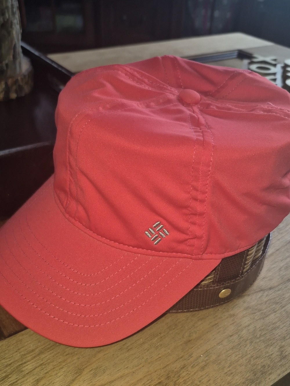 Columbia Coral Red Women's Outdoor Cap